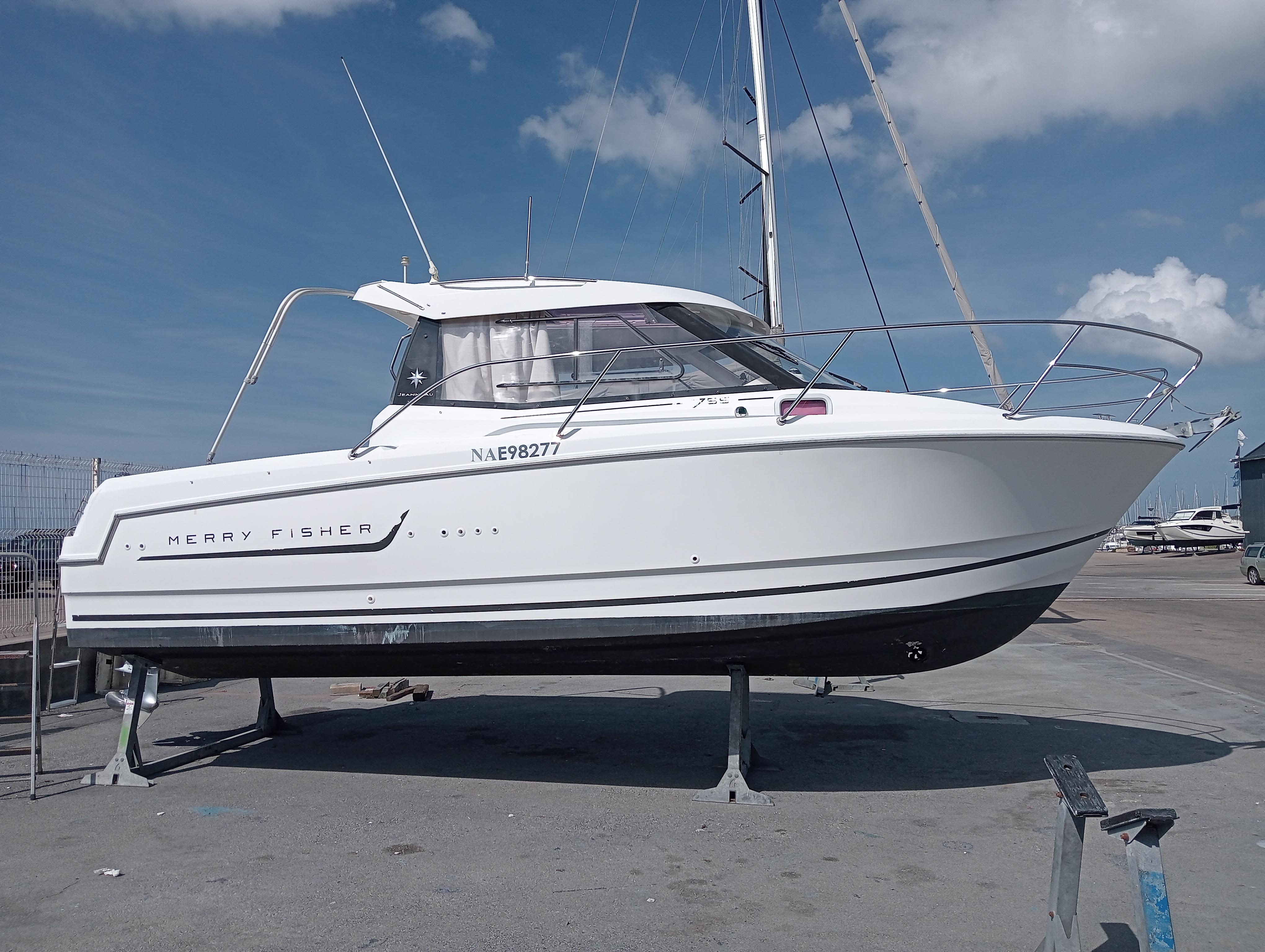 2012 Jeanneau MERRY FISHER 755 CROISIERE