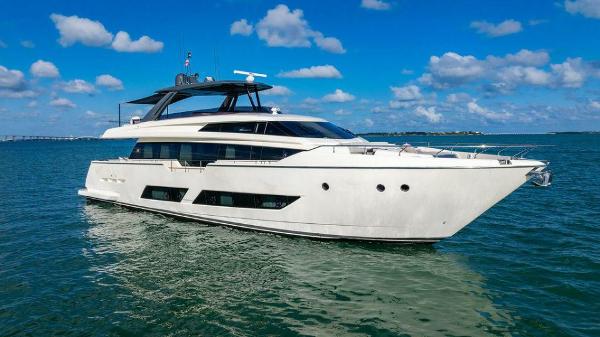 2018 Ferretti Yachts 850 Motor Yacht