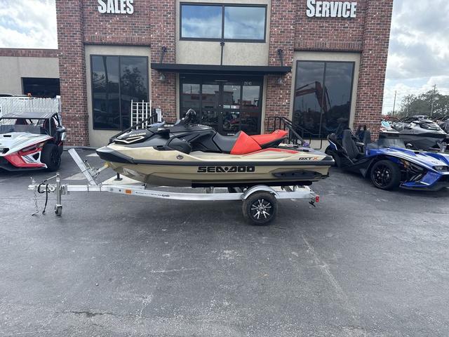 Sea-Doo RXT-X™ 325 Metallic Tan / Lava Red Premium