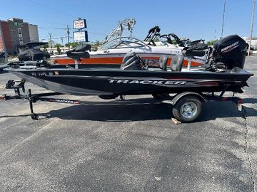 2023 Tracker Pro Team 175