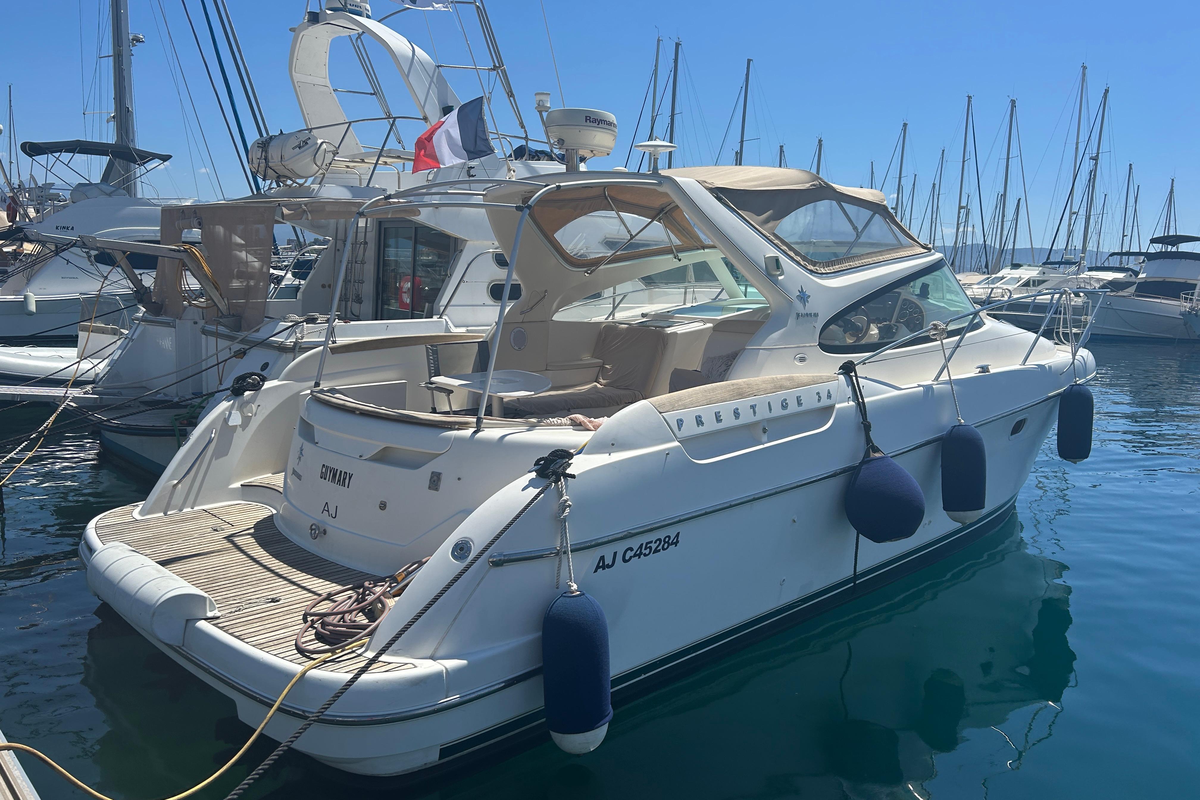 2005 Jeanneau Prestige 34 Open
