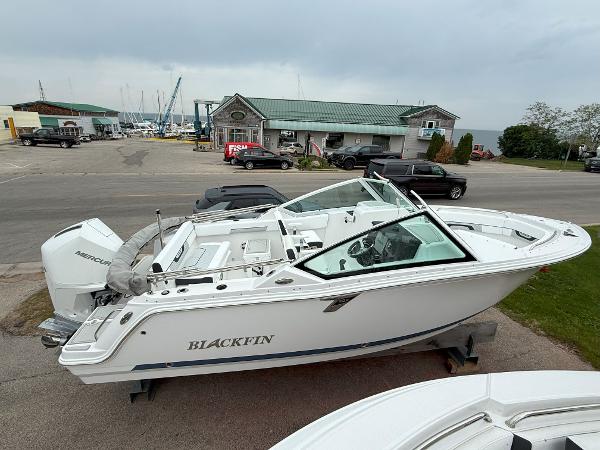 2026 Blackfin 232 DC