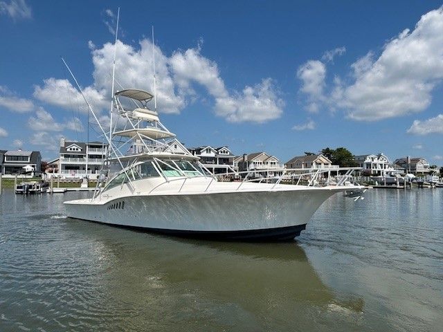 2004 Albemarle 410 Express Fisherman