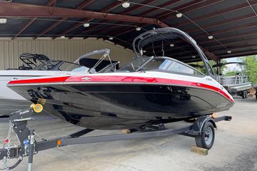 2025 Yamaha Boats AR195