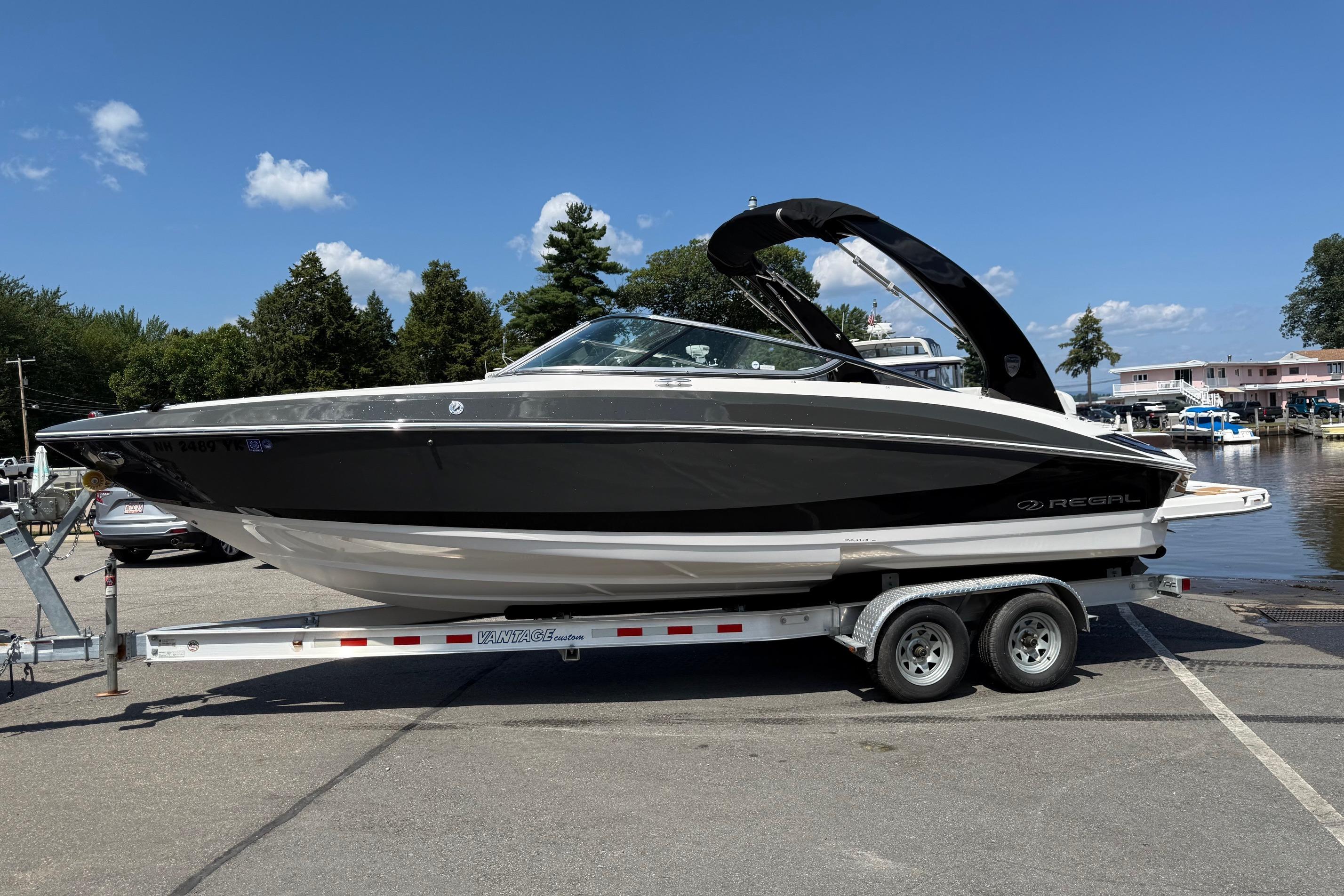 2017 Regal 2500 Bowrider