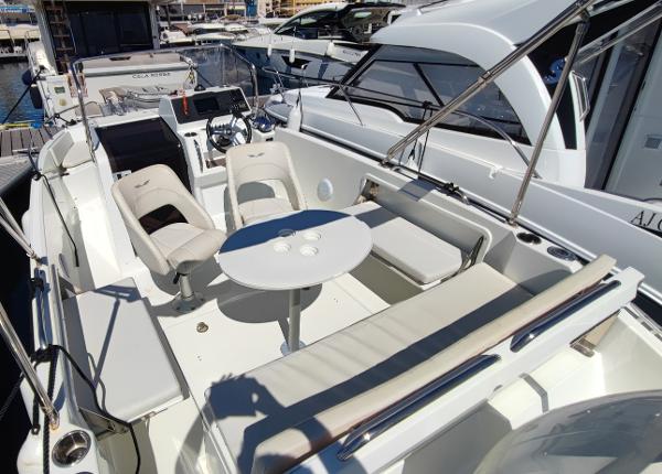 2020 Beneteau Flyer 7 Space Deck