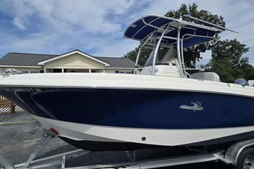 2004 Wellcraft 252 Fisherman
