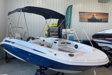 2023 Hurricane SunDeck Sport 185 OB