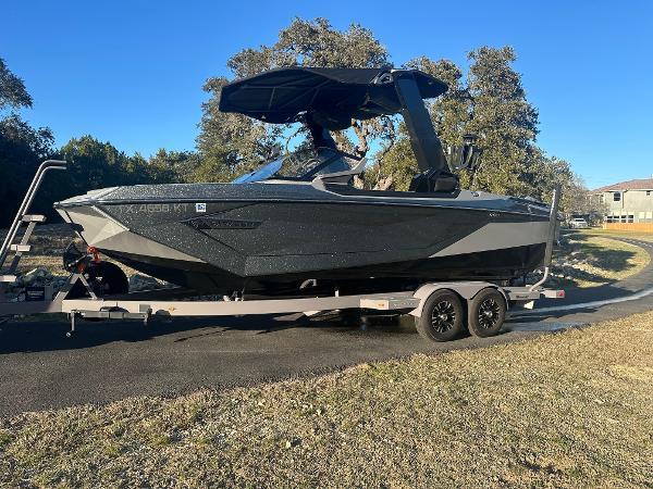 2022 Nautique Super Air Nautique G23 Paragon