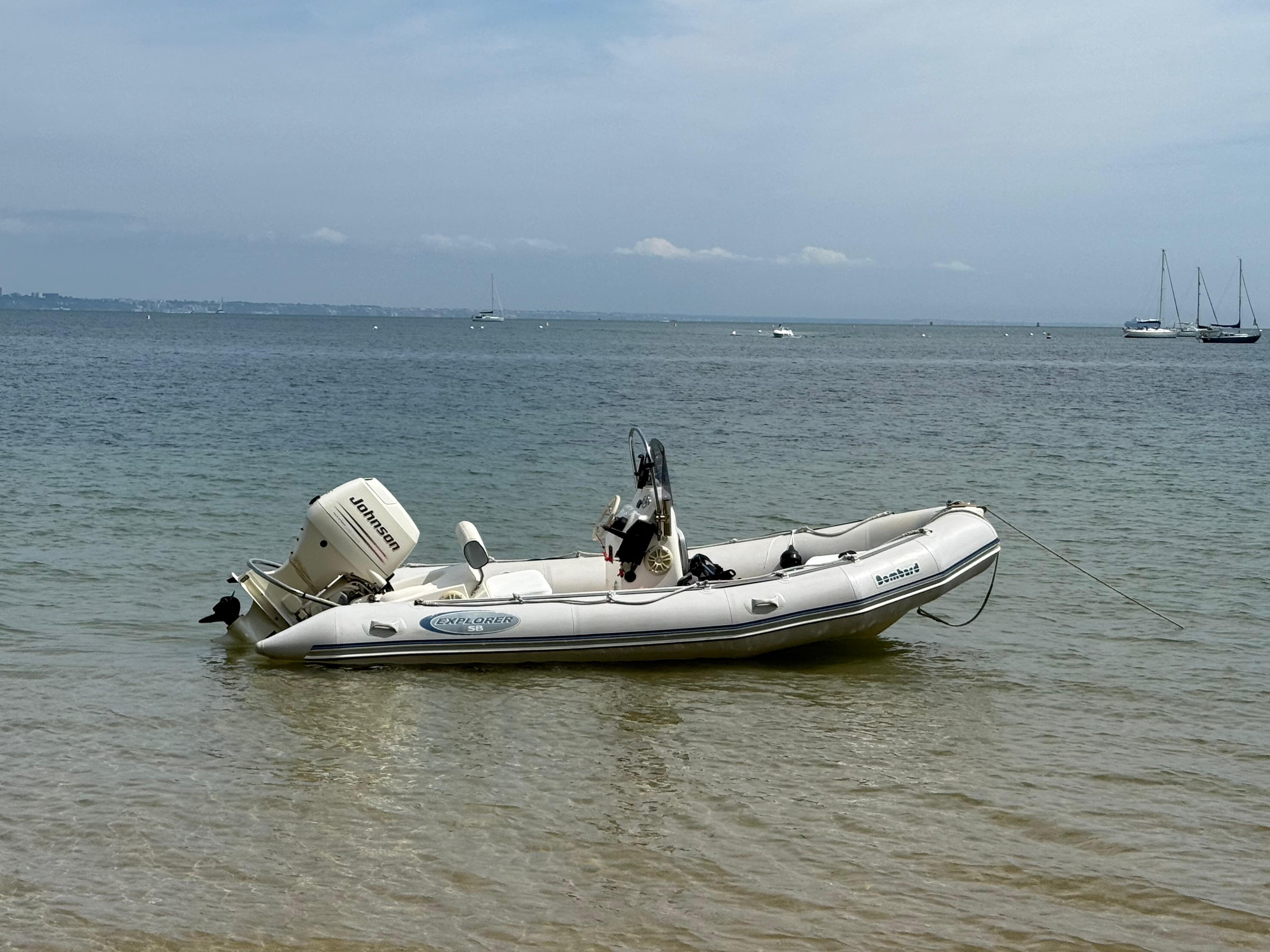 2005 Bombard Explorer SB 500