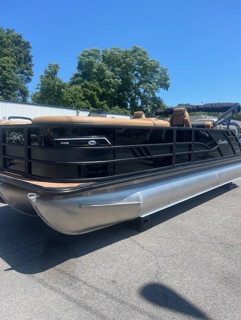 2026 Bentley Pontoons 220 Elite Swingback Dual Captain
