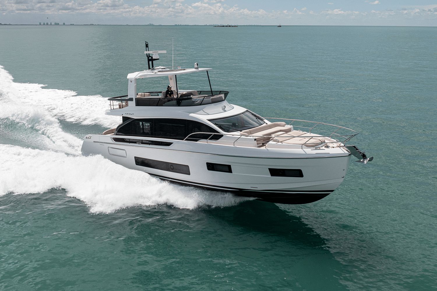2026 Azimut Fly 62