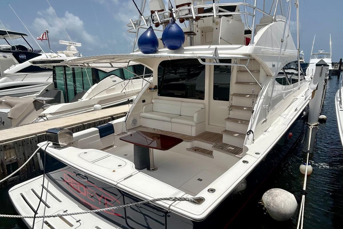 2012 Tiara Yachts 48 CNV