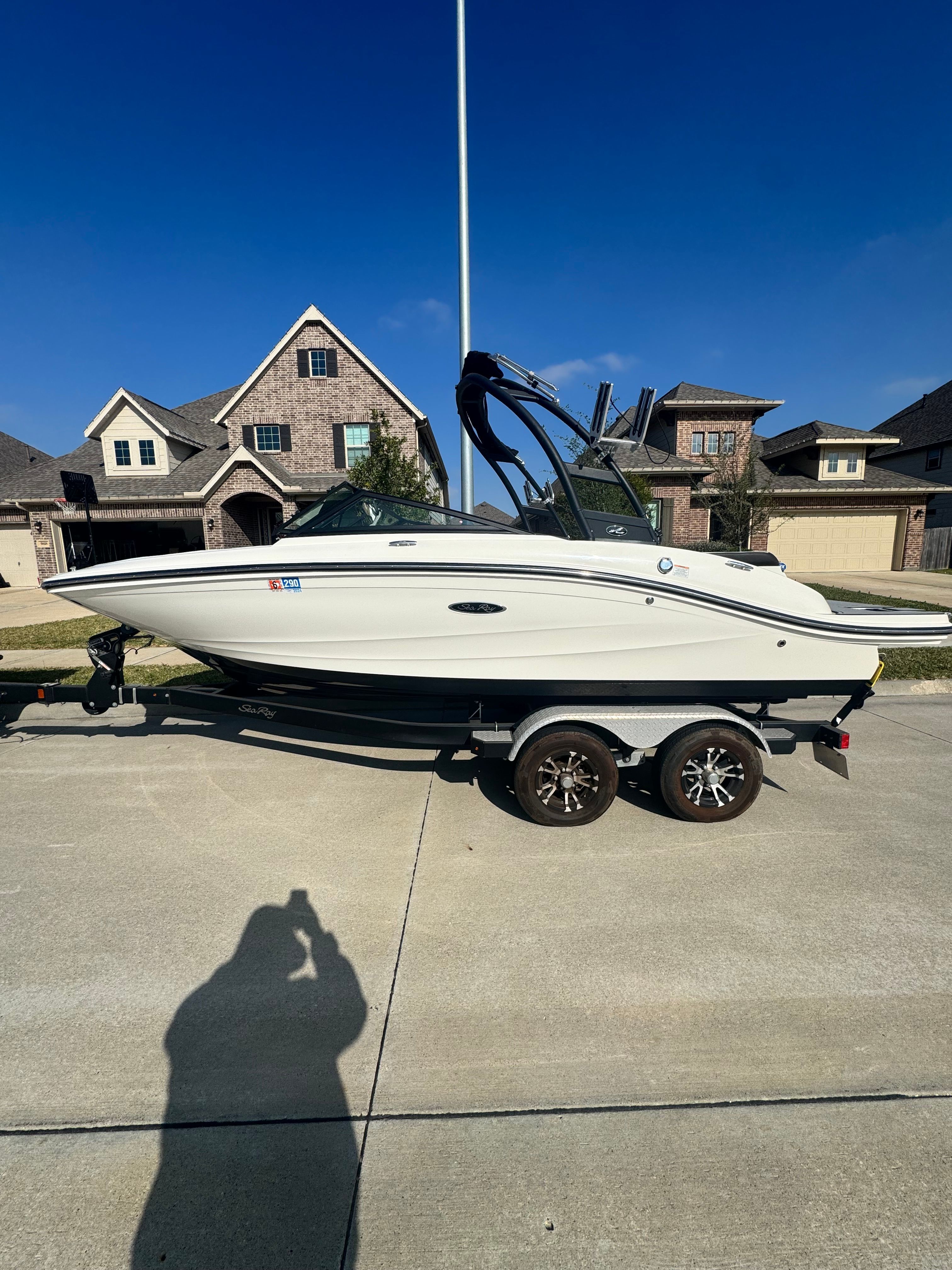 2019 Sea Ray SPX 190