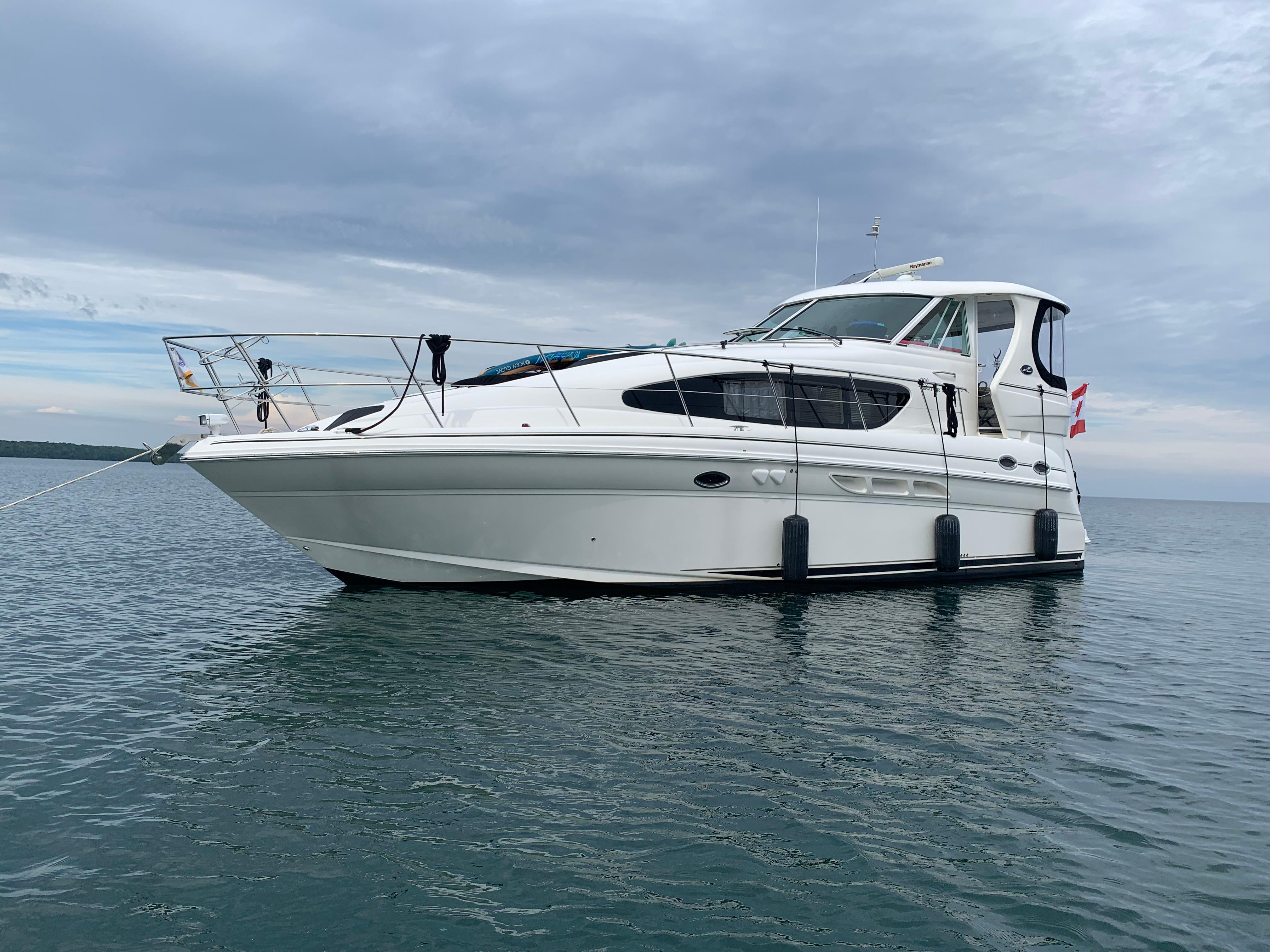 2005 Sea Ray 390 Motor Yacht