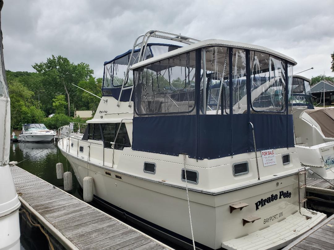 1986 Mainship 36' Aft Cabin, Bayport Minnesota - boats.com