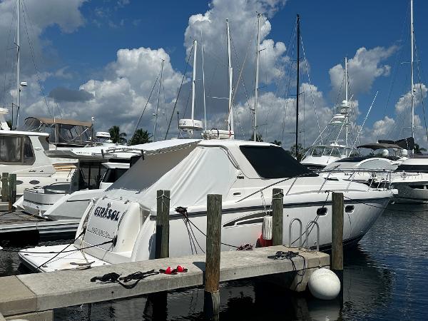 Tiara Yachts 3600 Sovran 2004 Tiara Yachts 3600 Sovran docked at a marina on a sunny day.
