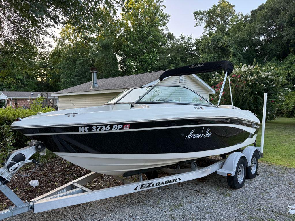 2010 Mariah R19.9 Bowrider