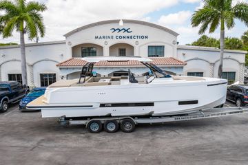 2025 De Antonio Yachts D36 OPEN