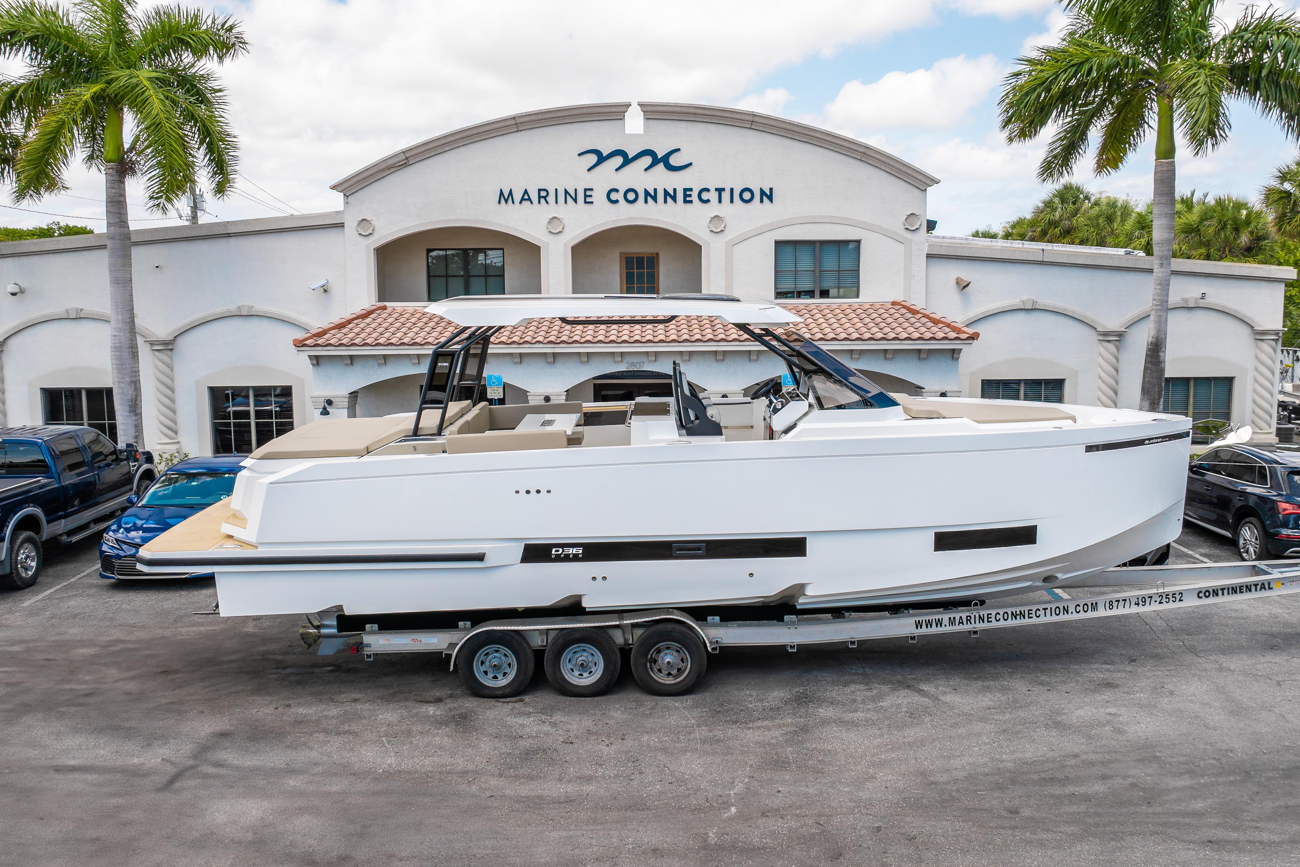 2025 De Antonio Yachts D36 OPEN