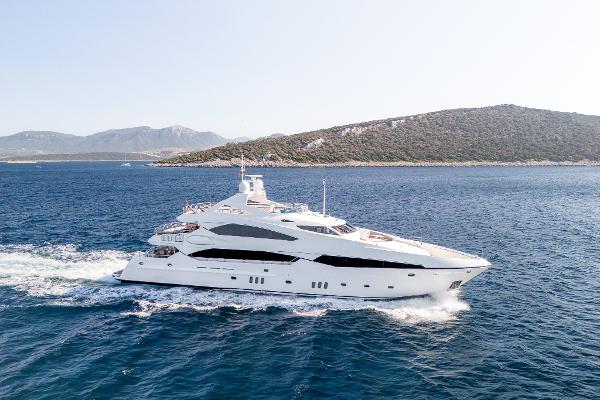 2009 Sunseeker 121