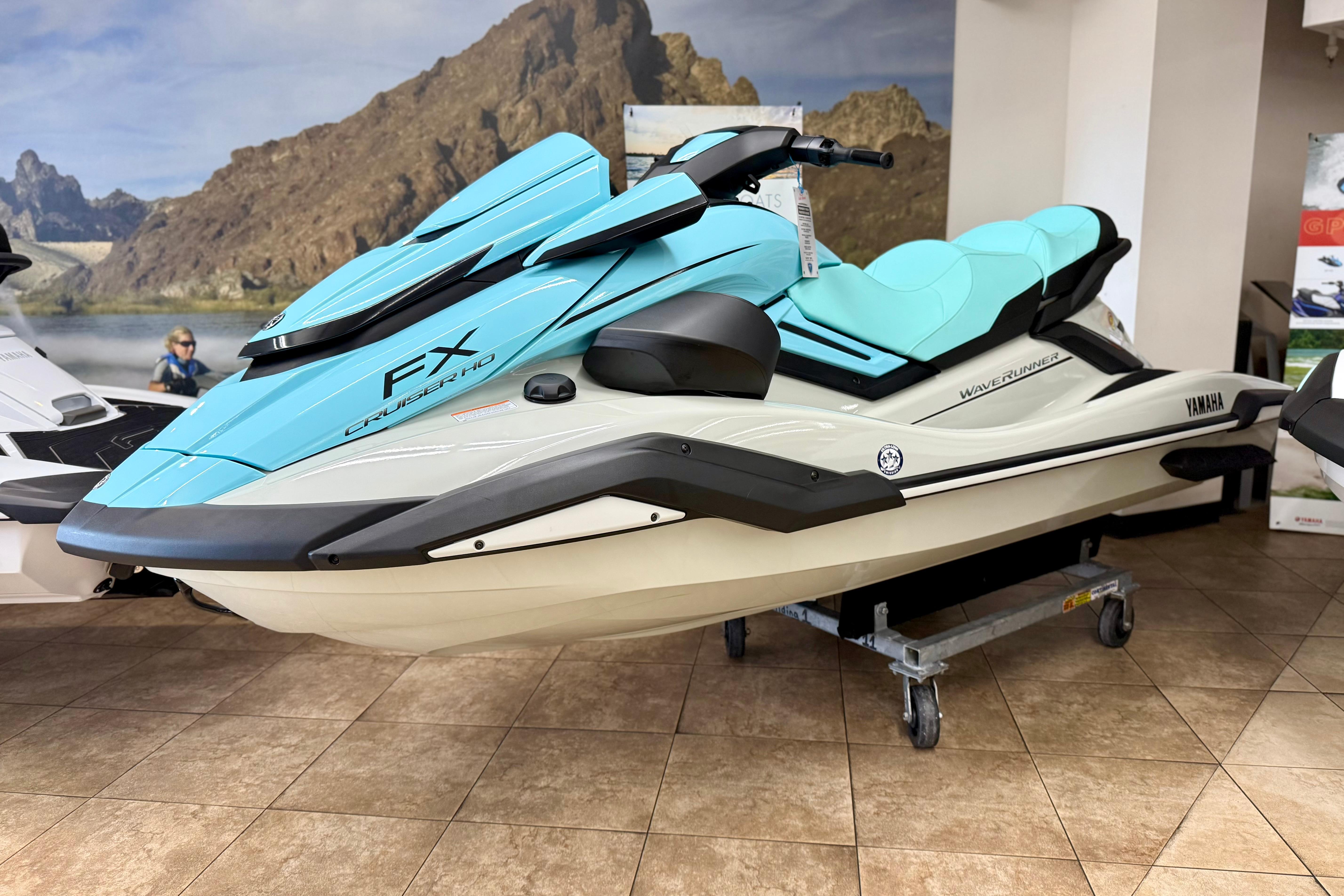 2025 Yamaha WaveRunner FX Cruiser HO