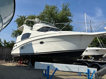 2004 Silverton 35 Motor Yacht