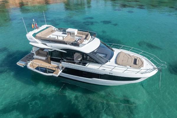 2025 Galeon 440 Fly