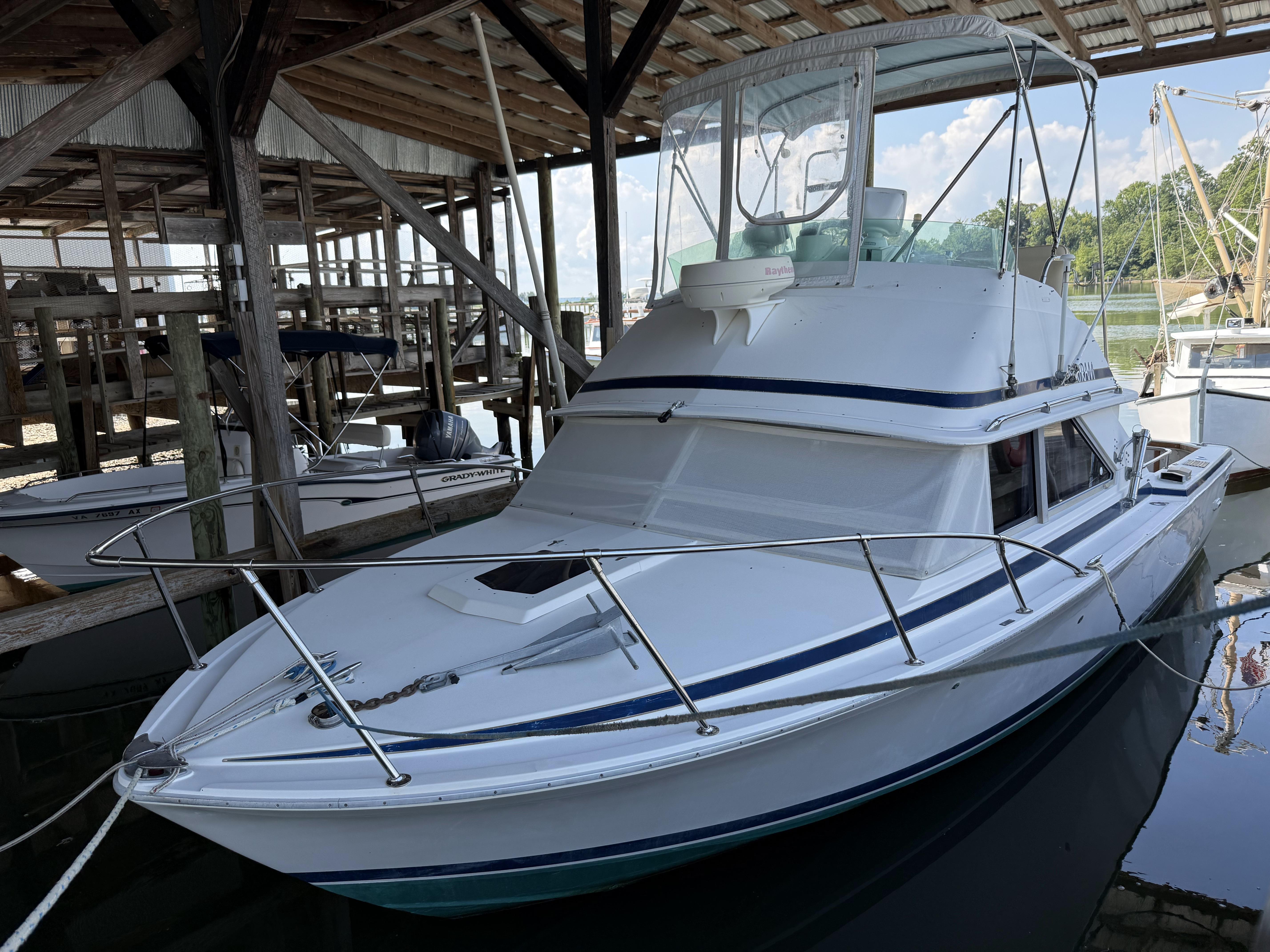 1986 Bertram 28 Flybridge