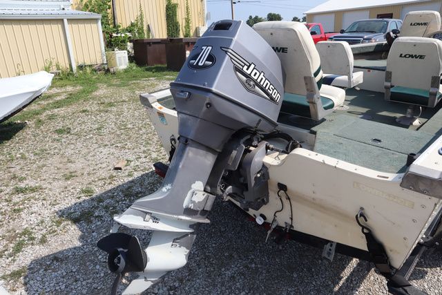 2000 Lowe Sea Nymph 1667
