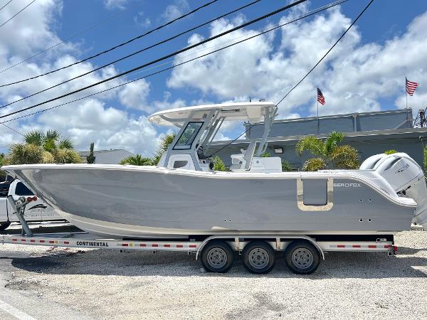 2025 Sea Fox 328 Commander