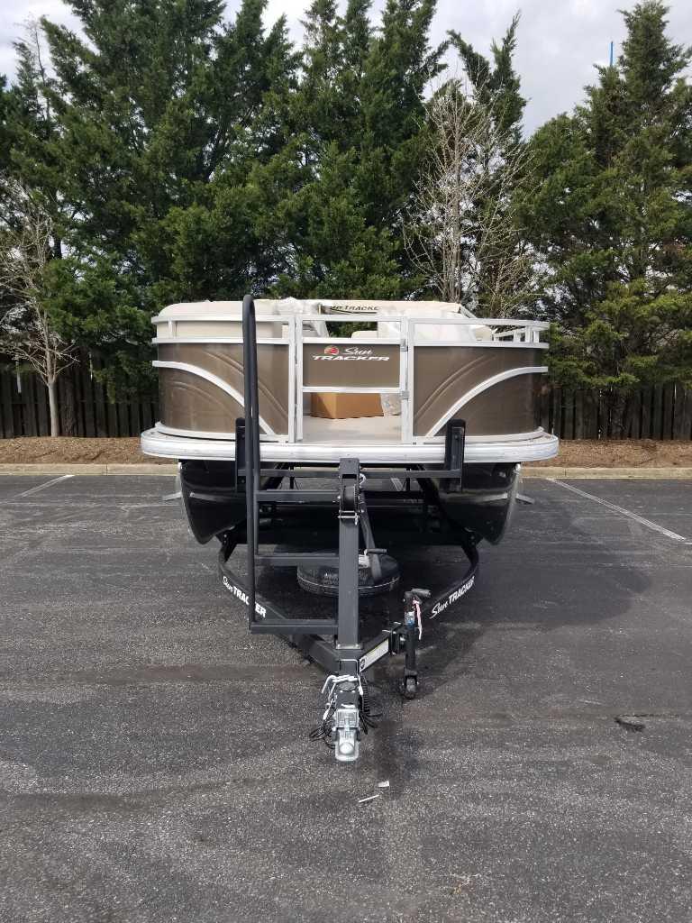 2025 Sun Tracker SportFish 20 DLX