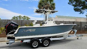 2024 Mako 214 Center Console