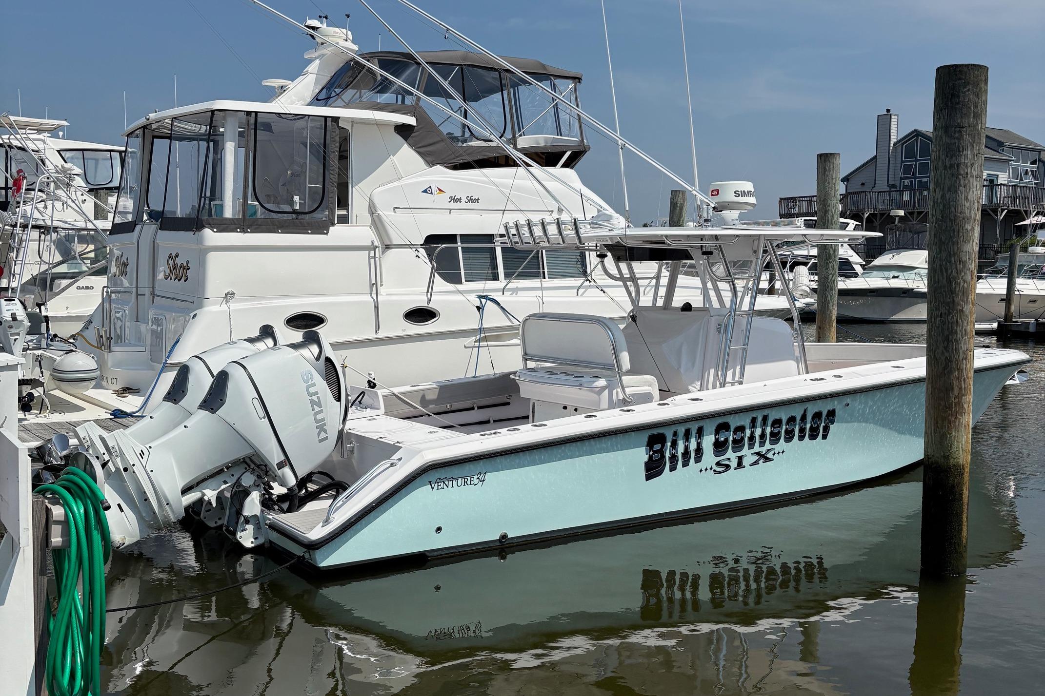 2009 Venture 34 Center Console