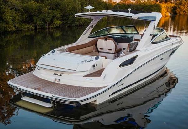 2017 Sea Ray SLX 350