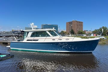 2016 Back Cove 37