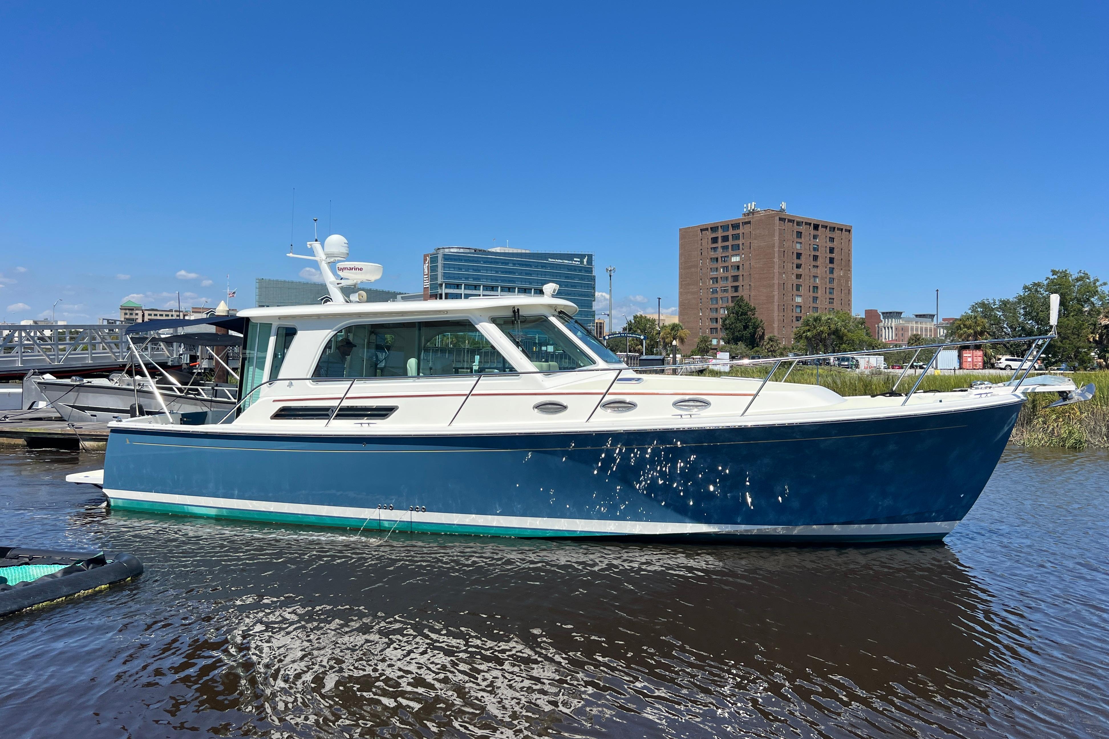 2016 Back Cove 37