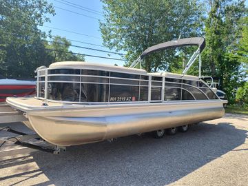 2017 Bennington 24 SSBXP-SPS