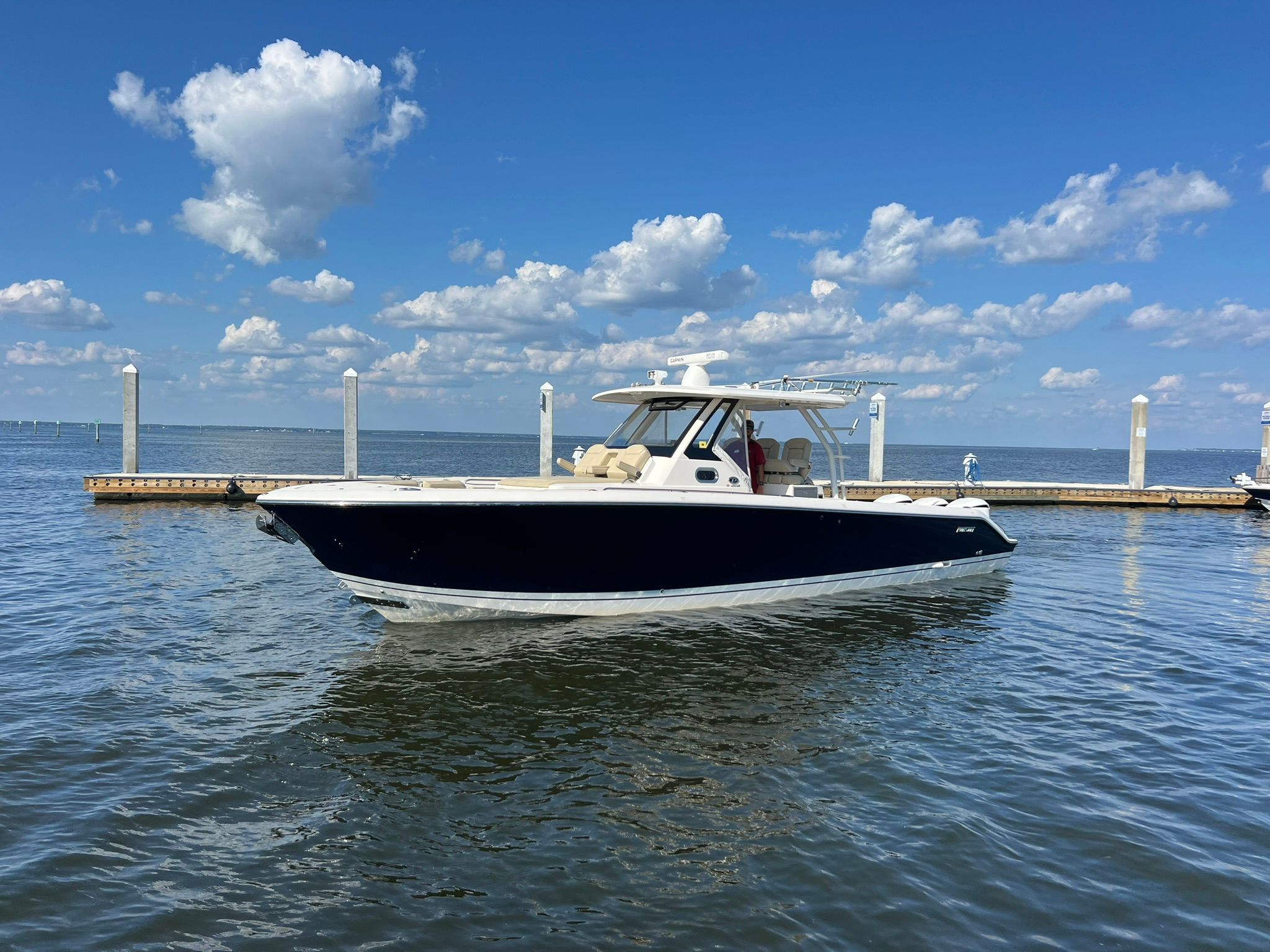 2018 Pursuit S 368