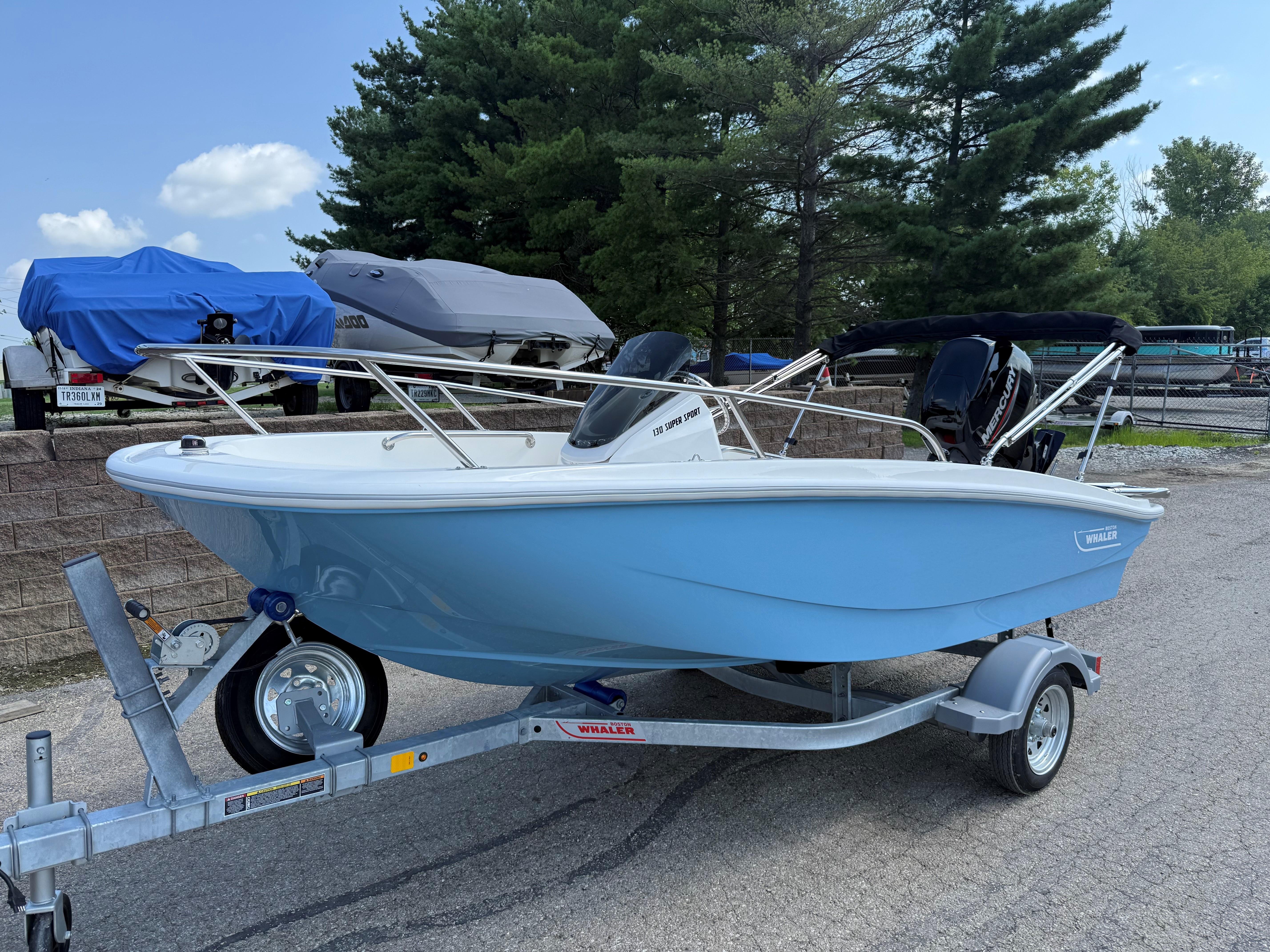 2025 Boston Whaler 130 Super Sport