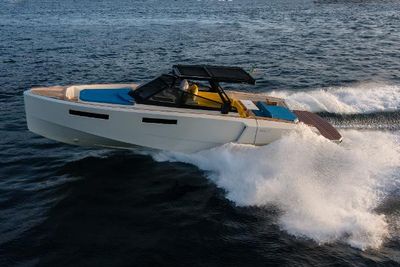 Evo Yachts R6 Manufacturer Provided Image
