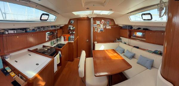 2008 Beneteau Oceanis 43