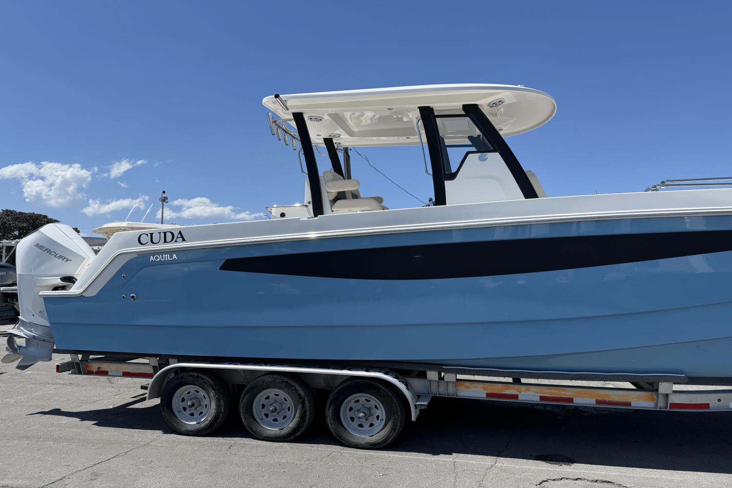 2023 Aquila 28 Molokai