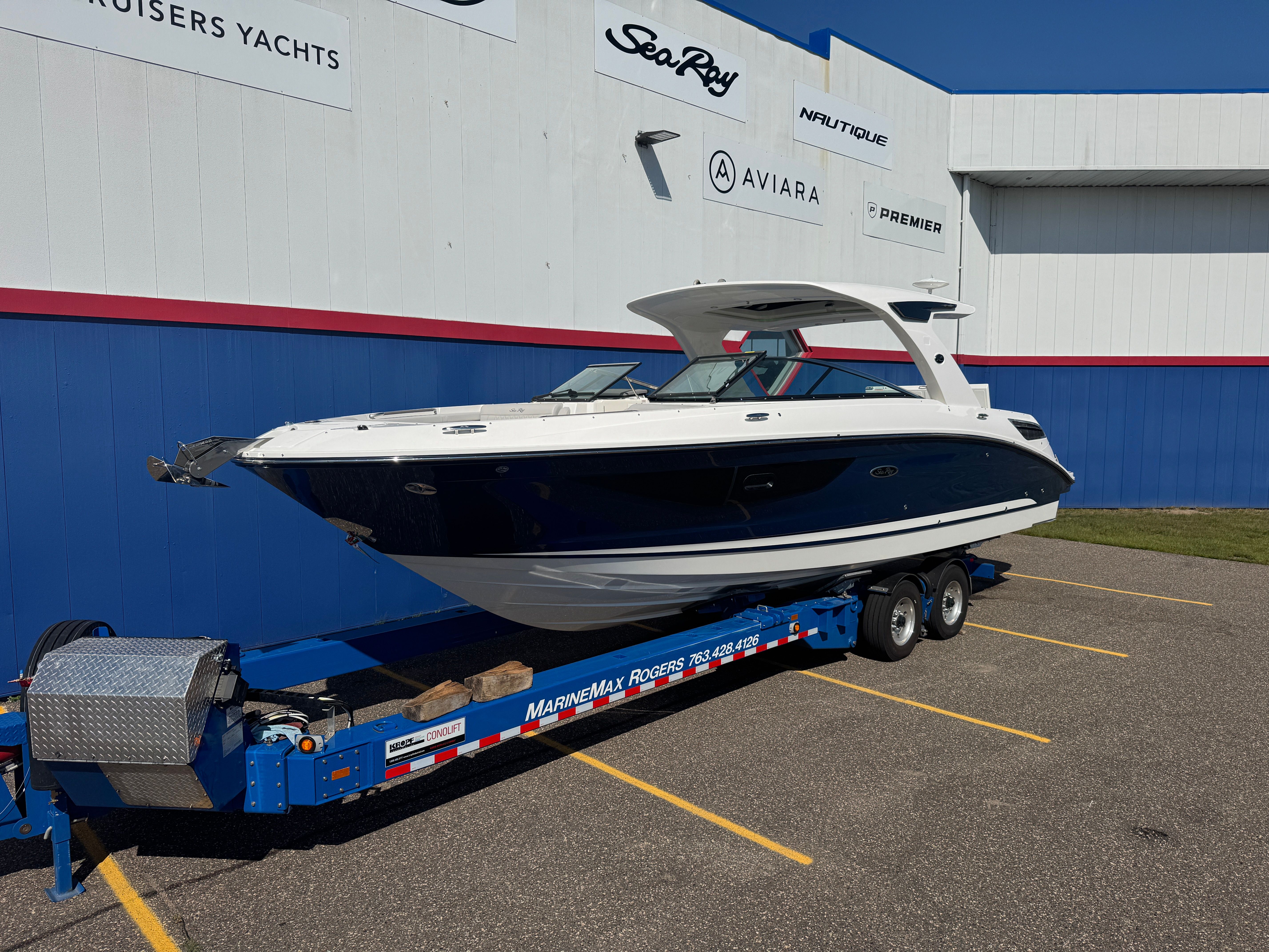 2026 Sea Ray SLX 350