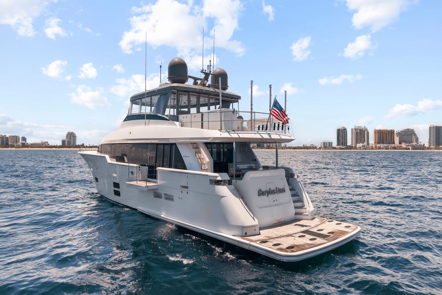2019 Hatteras M90 Panacera