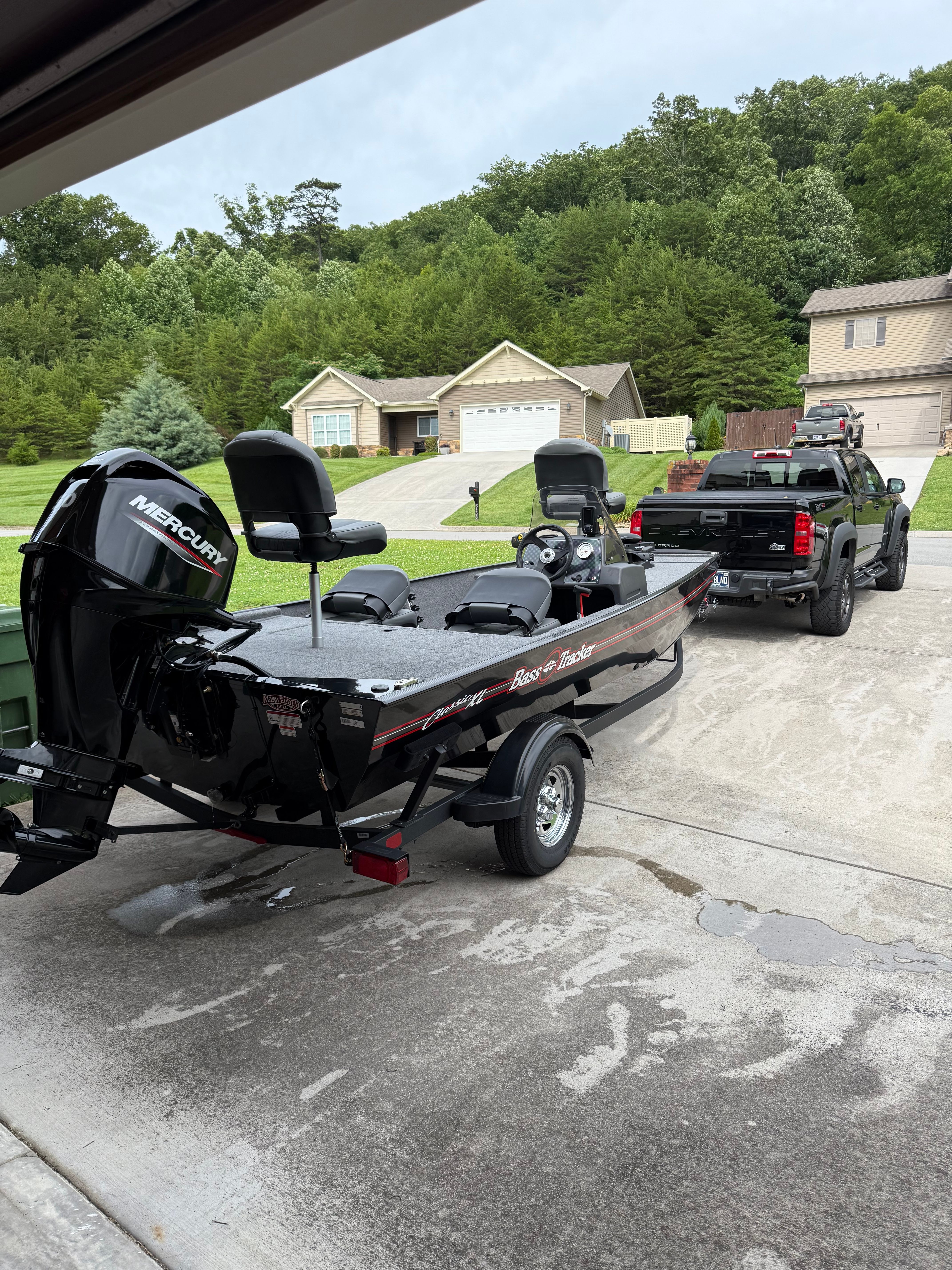 2025 Bass Hunter Classic XL