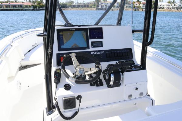 2025 Blackfin 252 CC