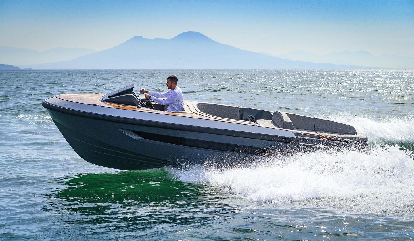 Evo Yachts Boat image