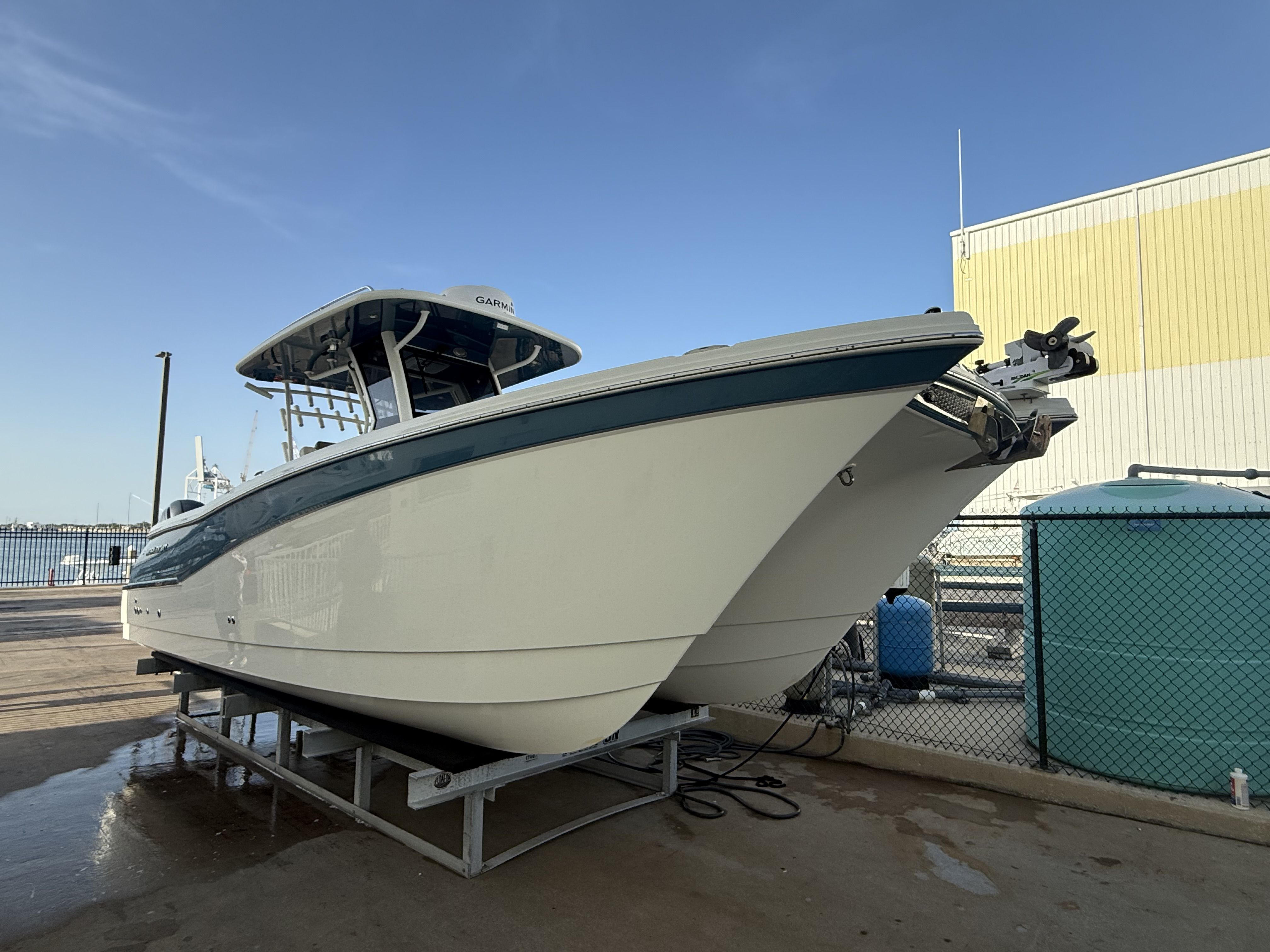 2020 World Cat 280ccx