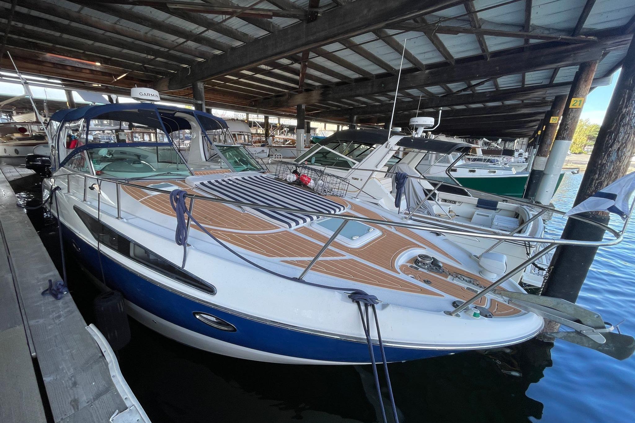 2007 Bayliner 325
